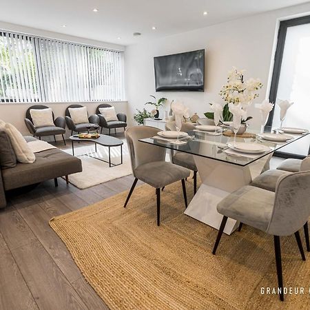 Carbery Ridge By Grandeur Property Bournemouth Exteriör bild