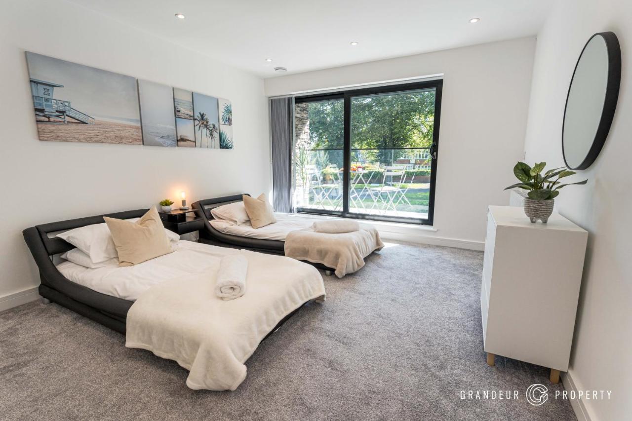 Carbery Ridge By Grandeur Property Bournemouth Exteriör bild