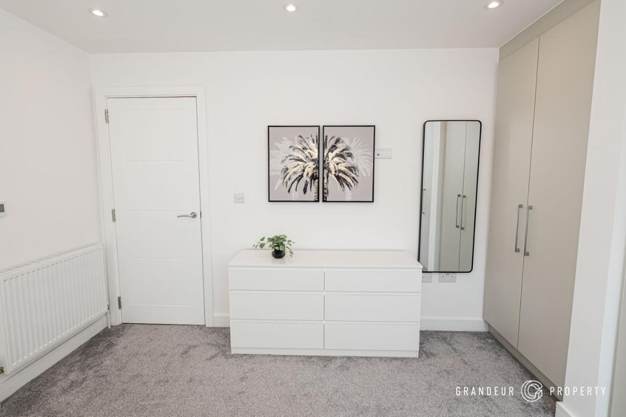 Carbery Ridge By Grandeur Property Bournemouth Exteriör bild